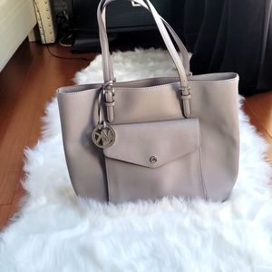 Mk Tote gray, LIKE NEW